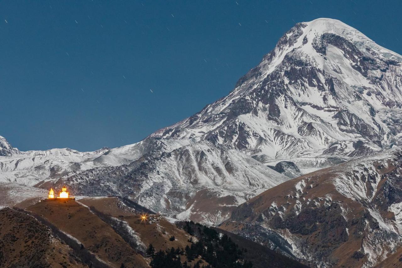 Alpine Lounge Boutique Hotel Kazbegi Esterno foto