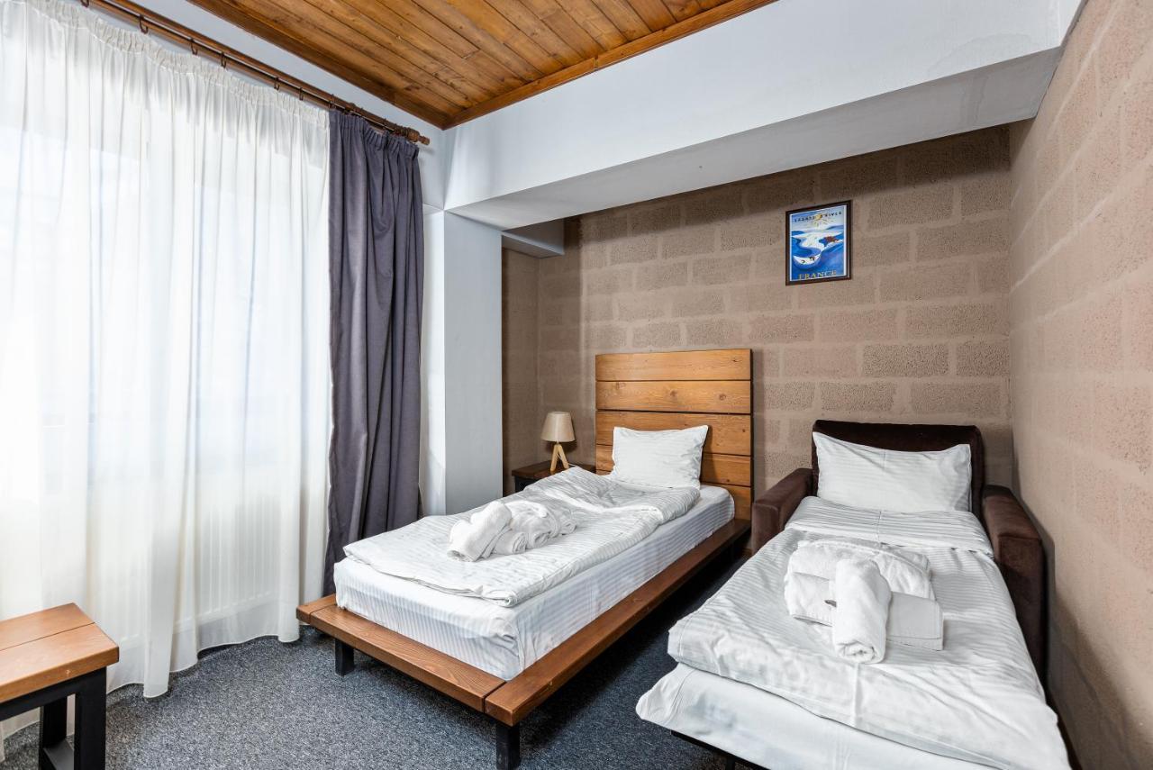 Alpine Lounge Boutique Hotel Kazbegi Esterno foto