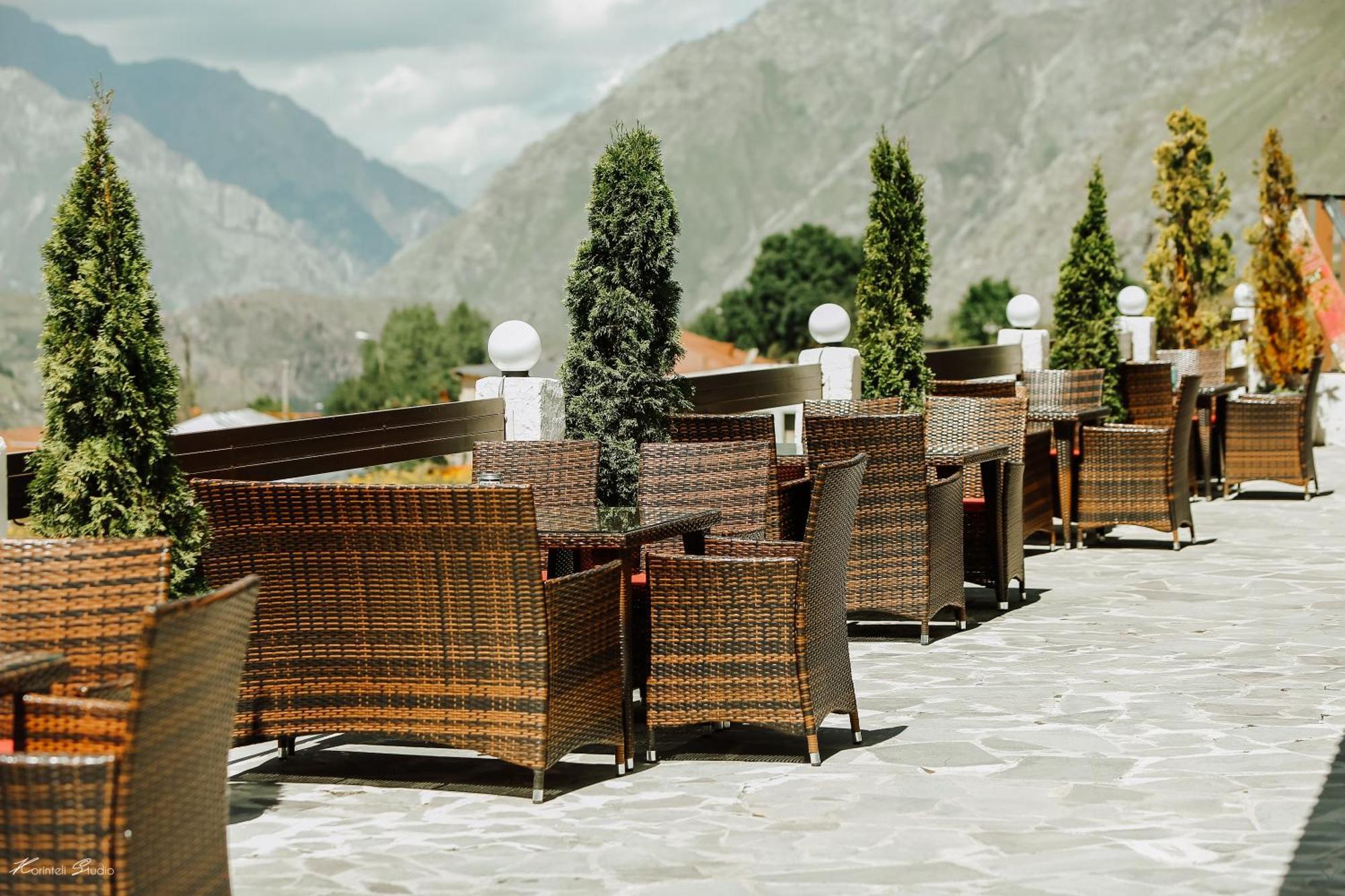 Alpine Lounge Boutique Hotel Kazbegi Esterno foto