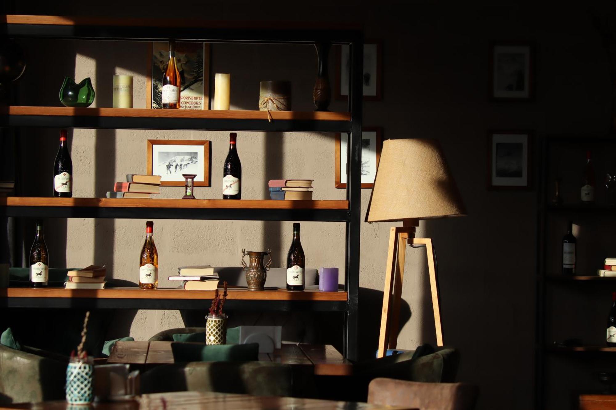 Alpine Lounge Boutique Hotel Kazbegi Esterno foto