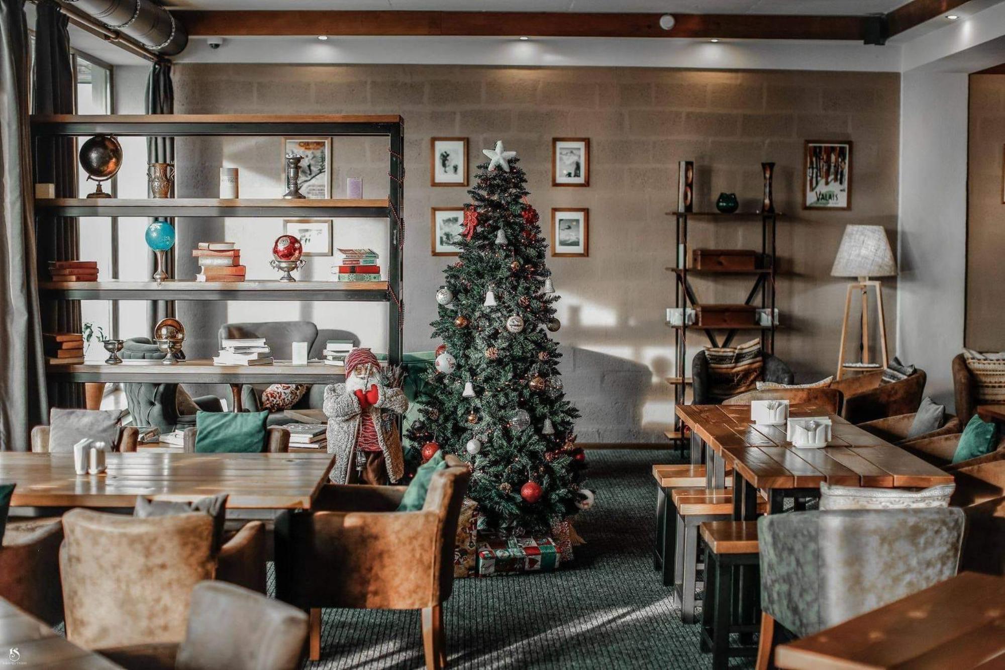 Alpine Lounge Boutique Hotel Kazbegi Esterno foto