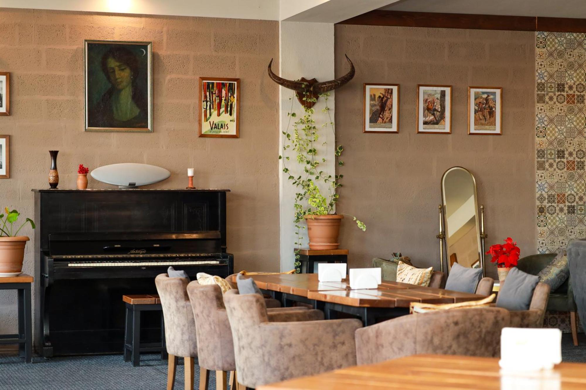 Alpine Lounge Boutique Hotel Kazbegi Esterno foto